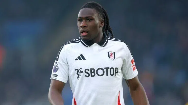 Fulham move to secure Calvin Bassey with new long-term contract